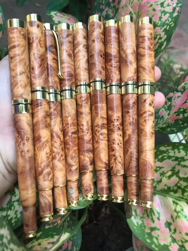 Bút gỗ cao cấp - Quà tặng