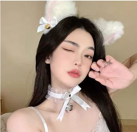 Nơ Cổ Ren Trắng Kèm Chuông Phong Cách Lolita
